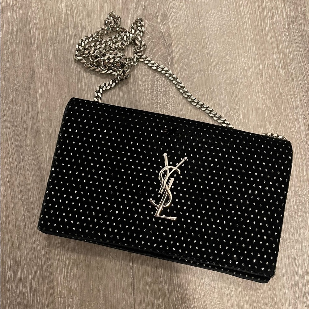 YSL Wallet On Chain Velvet Glitter